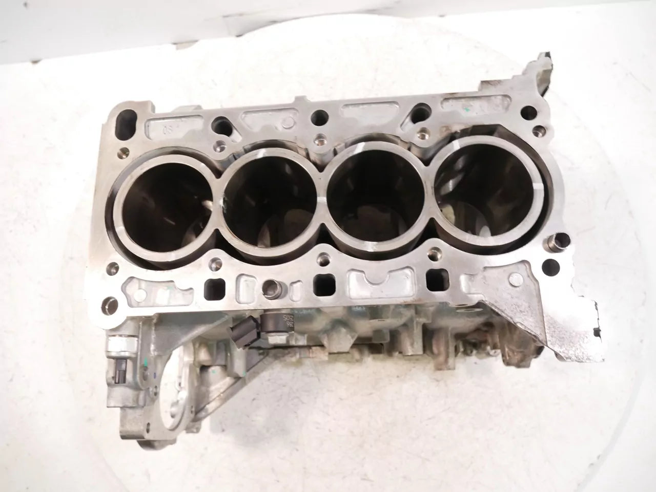 Bloque de motor Defect MG 1,5 EHS Turbo 15E4E 10235539