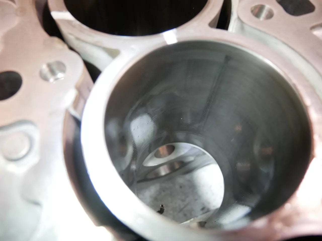 Bloque de motor Defect MG 1,5 EHS Turbo 15E4E 10235539