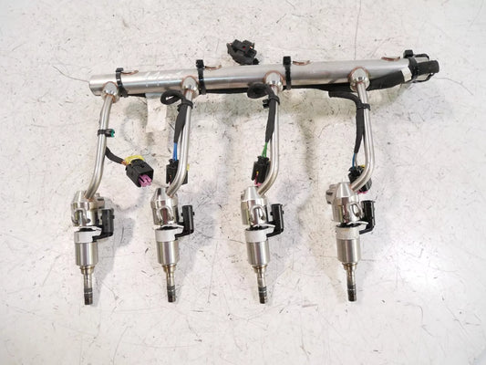 Rampa de inyectores MG 1,5 EHS Turbo 15E4E 10764069