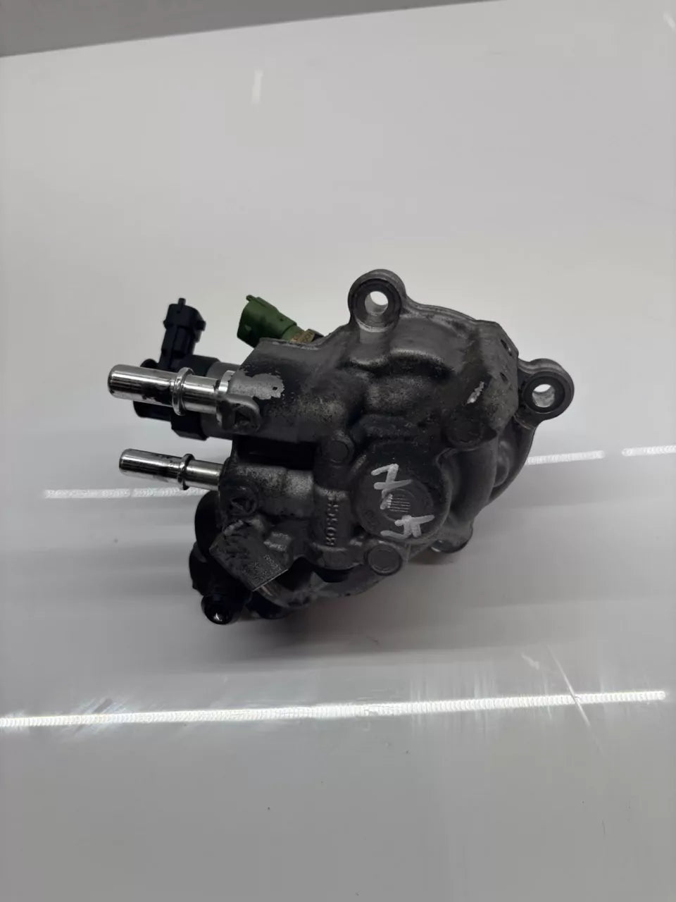 Bomba de alta presión Land Rover 2,0 D 4x4 204DTD AJ20D4 G4D3-9B395-AB