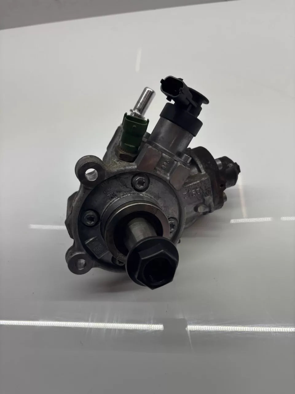 Bomba de alta presión Land Rover 2,0 D 4x4 204DTD AJ20D4 G4D3-9B395-AB