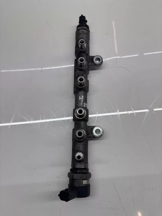 Rampa inyectora Land Rover 2,0 D 204DTD AJ20D4 G4D3-9D280-AA