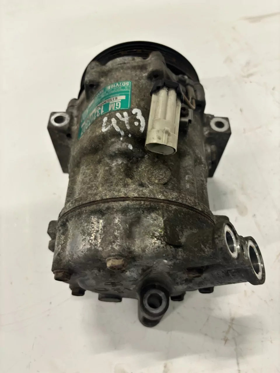 Compresor de aire acondicionado Opel 1,8 gasolina Z18XER 93197129