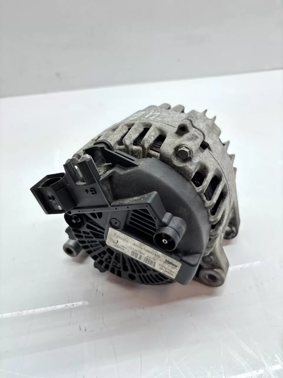 Alternador Ford 2,0 TDCi UFDB AV6N-10300-MB