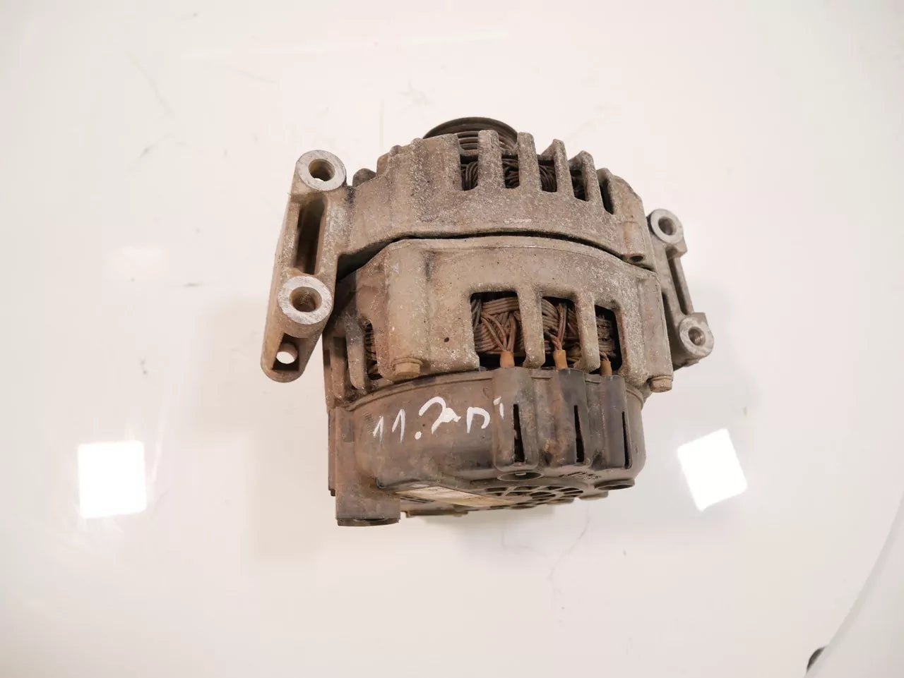 Alternador Mercedes-Benz 2,2 OM651.958 651.958 OM651 A0009068404