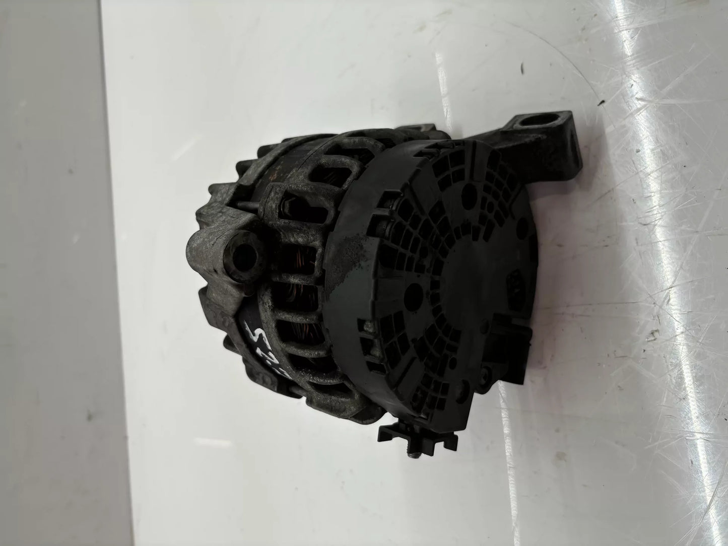 Alternador Volvo 2,0 D3 Diesle D5204T7 36012618