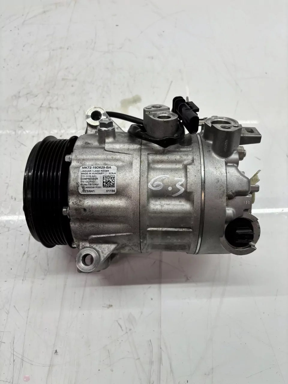 Compresor de aire acondicionado Land Rover 2,0 D165 204DTY AJ21D4 MK72-19D629-BA