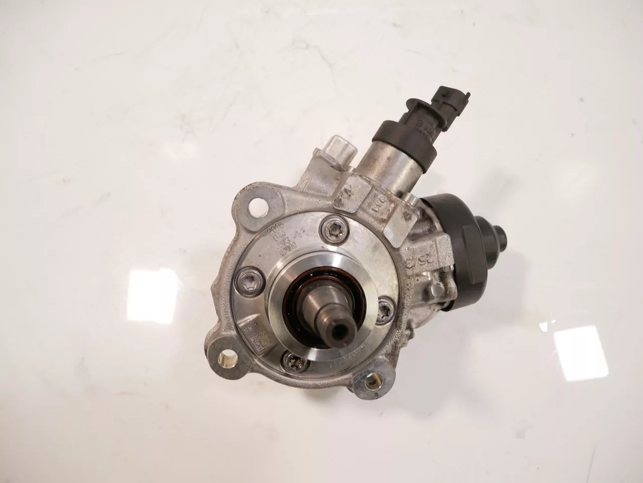 Bomba de alta presión Hyundai Kia 1,7 CRDI Euro6 D4FD 33100-2A600