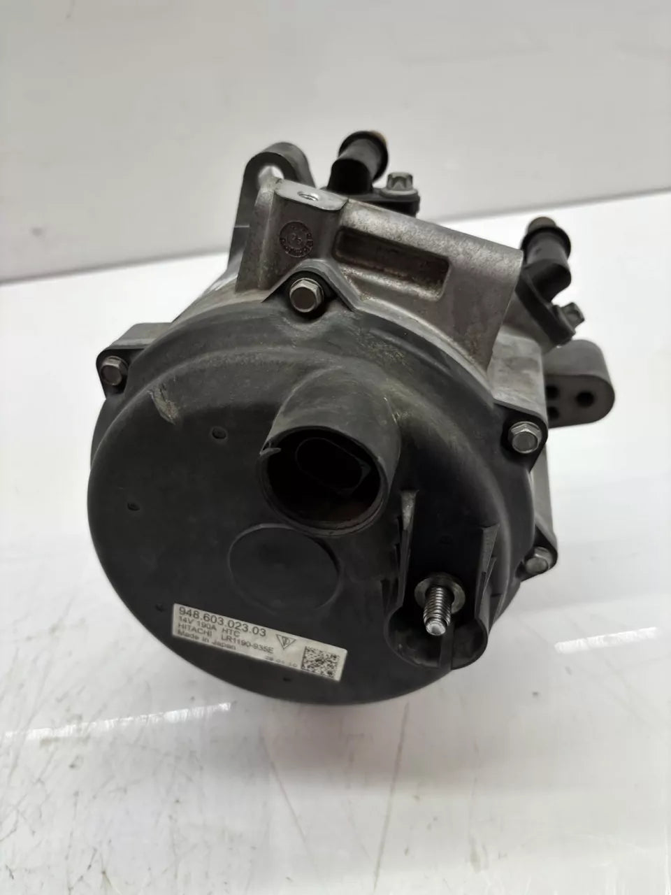 Alternador Porsche 4,8 V8 gasolina M48.20 M48 94860302303