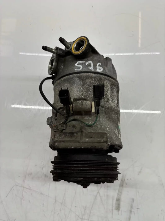 Compresor de aire acondicionado Volvo 2,0 D3 Diesel D5204T7 36011355