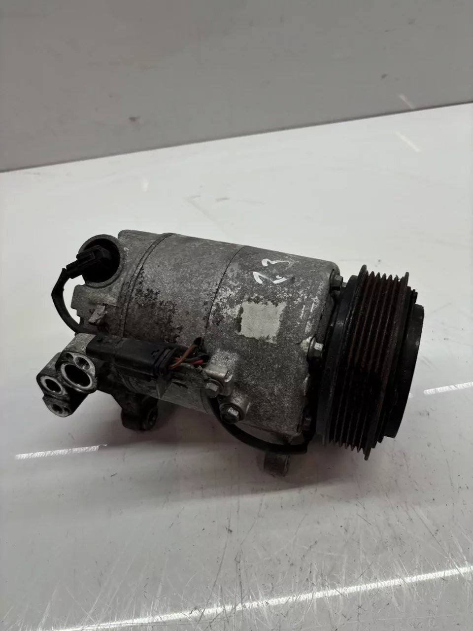 Compresor de aire acondicionado BMW 2,0 d xDrive 20d B47D20A B47 64525A3F1D2