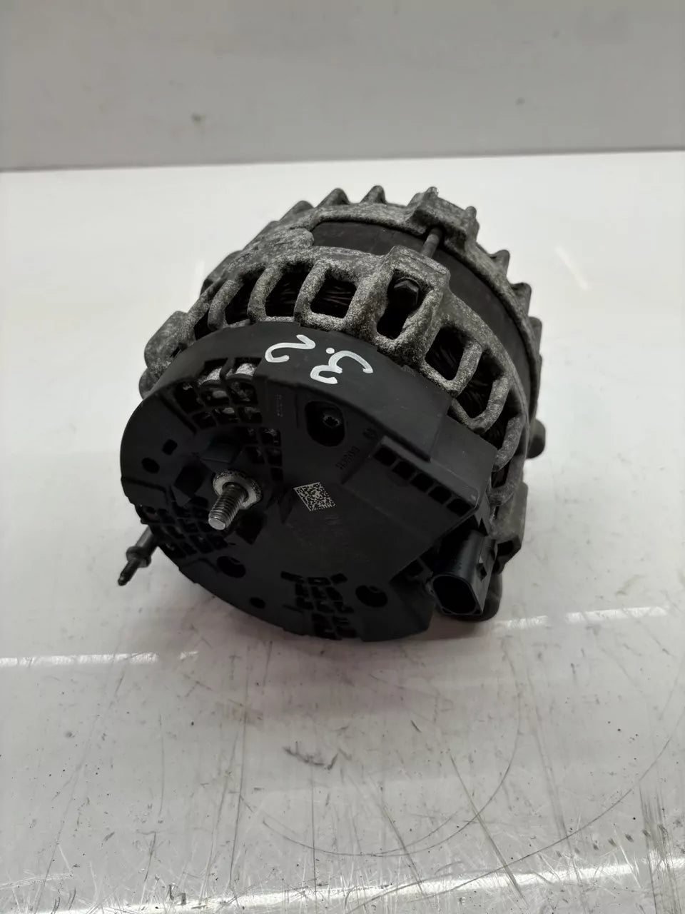 Alternador Volkswagen Seat 2,0 TDI DLTA DLT 04L903023J