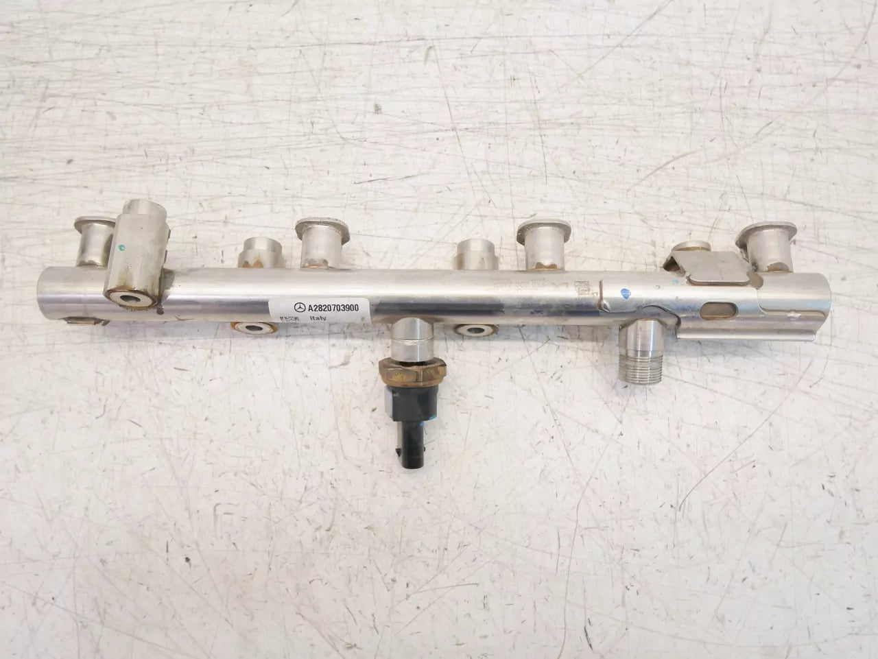 Rampa inyectora Mercedes-Benz Clase A 1.3 M282.914 282.914 A2820703900