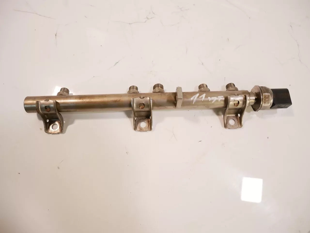 Rampa inyectora BMW Serie 3 E90 E91 E92 E93 2.0 i N43B20A N43 7562474