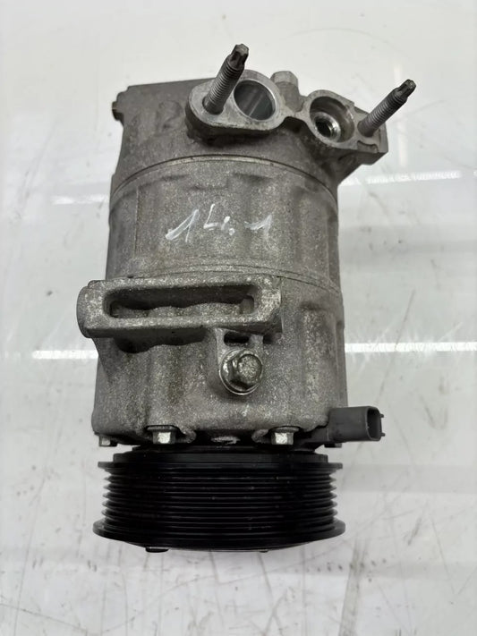 Compresor de aire acondicionado Volkswagen Ford 3.0 TDI V6 BF2X JB3B-19D629-AB