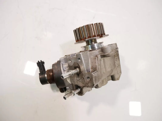 Bomba de alta presión Opel Combo K9 Corsa F 1.5 D D15DT DV5RD YH01 9817903080
