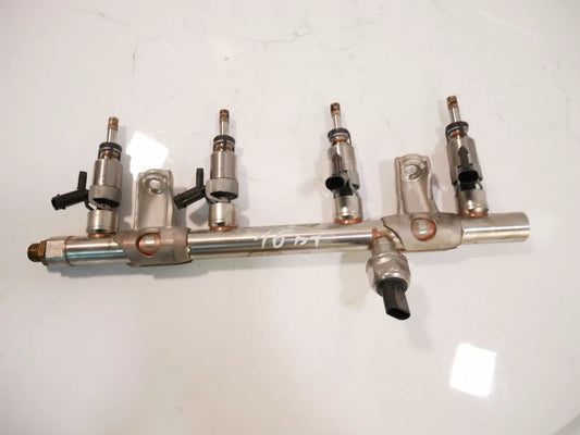 Rampa inyectora Audi A4 B9 A5 F5 2.0 TFSI gasolina 40 Hybrid DLVA 06L133317N