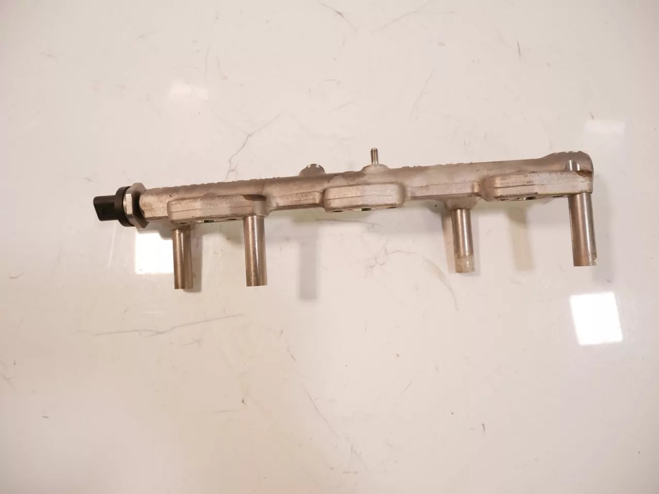 Rampa inyectora BMW Serie 1 F20 F21 3.0 M140 i xDrive B58B30A B58 8694197