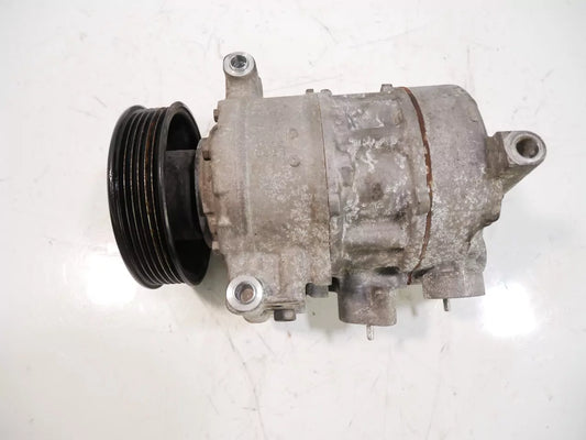 Compresor de aire acondicionado Audi TT FV3 FV9 2.0 TFSI CHHC CHH 5Q0820803F