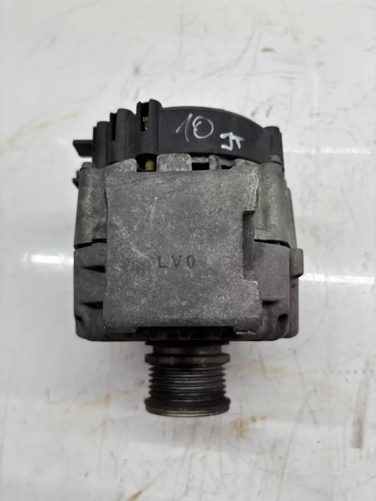 Alternador Mercedes-Benz 2.2 CDI OM651.924 651.924 OM651 A0009067702