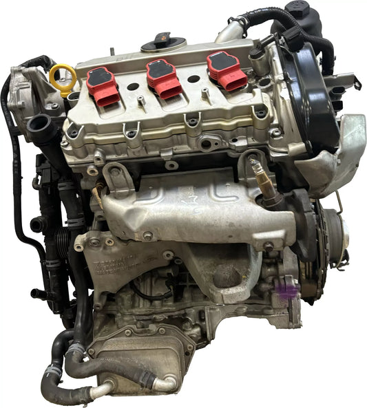 Motor Volkswagen Porsche Touareg Cayenne 3.0 V6 TSI Hybrid CGFA CGF 06E100033N