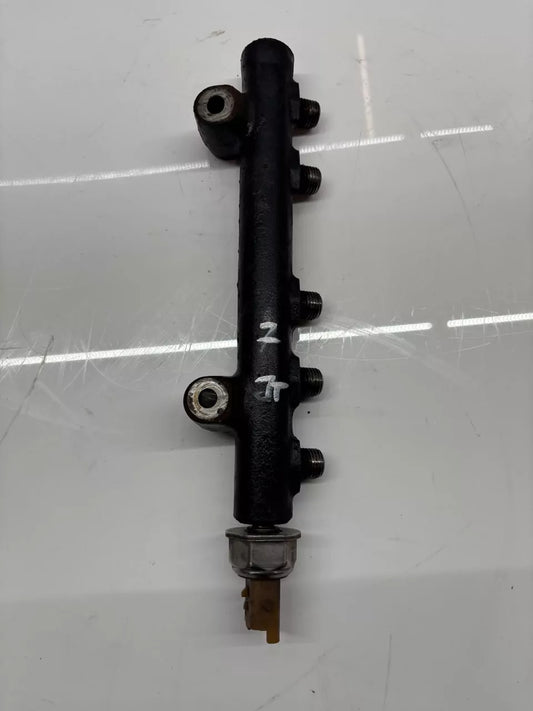Tubo de raíl Peugeot 308 MK2 1,6 HDi DV6FD BHY 9804776780