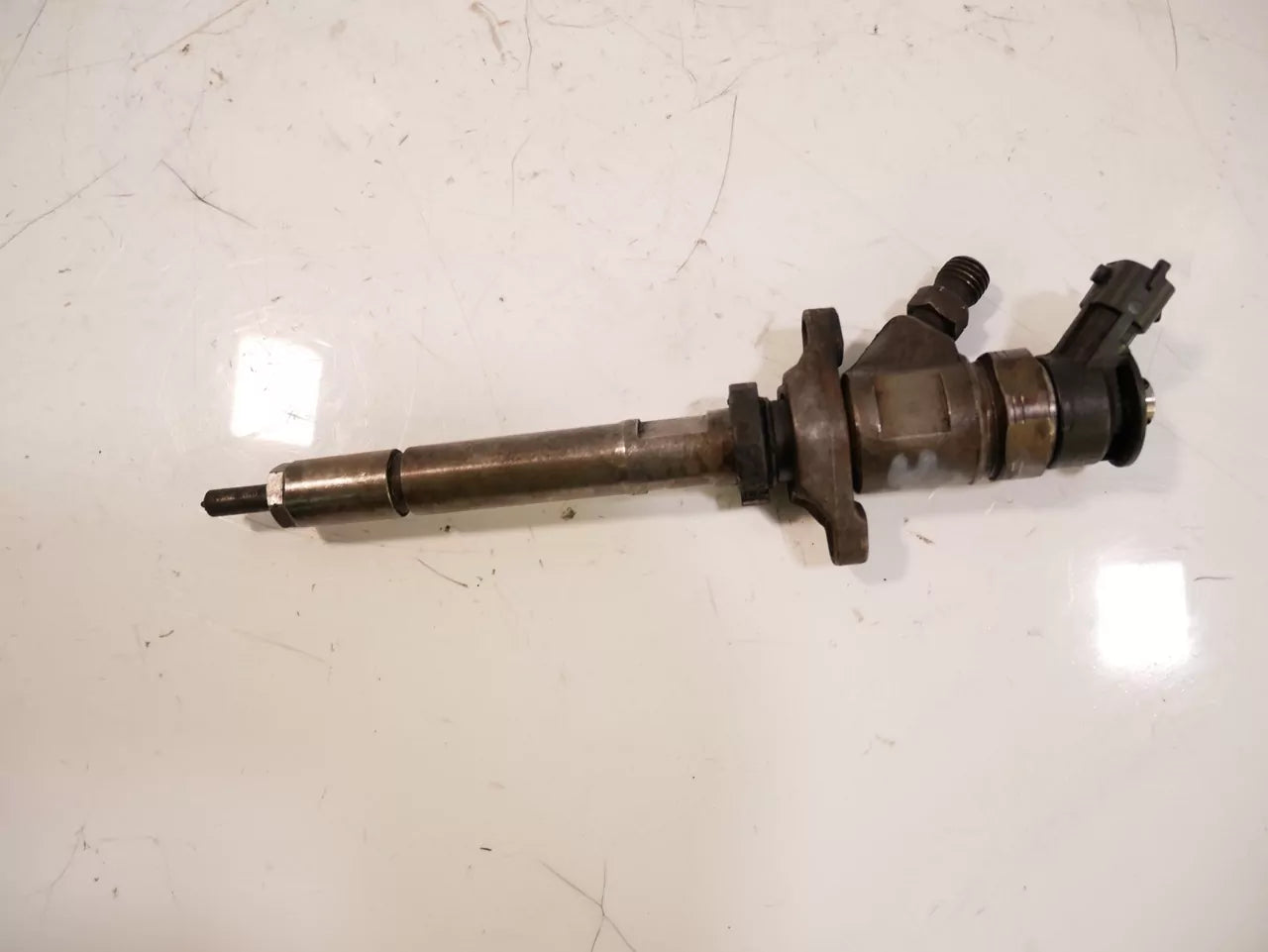 Boquilla de inyección Citroen Berlingo 1.6 HDI 9HT 0445110311