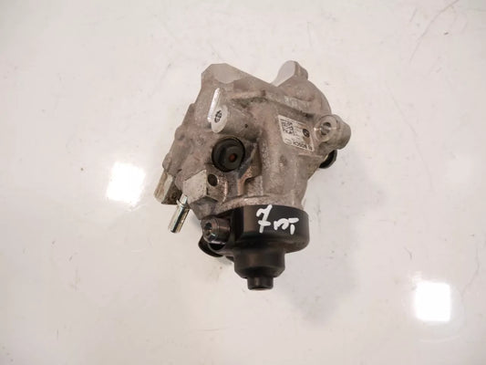 Bomba de alta presión BMW Serie 1 F21 F20 1.5 116 d B37D15A B37 8511626
