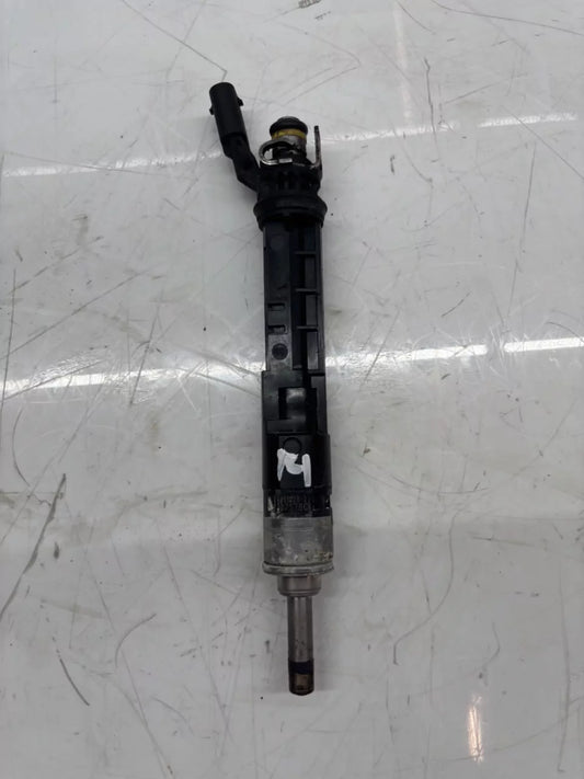 Inyector de combustible Mercedes-Benz Clase A 1.3 M282.914 282.914 211028 A2820701000