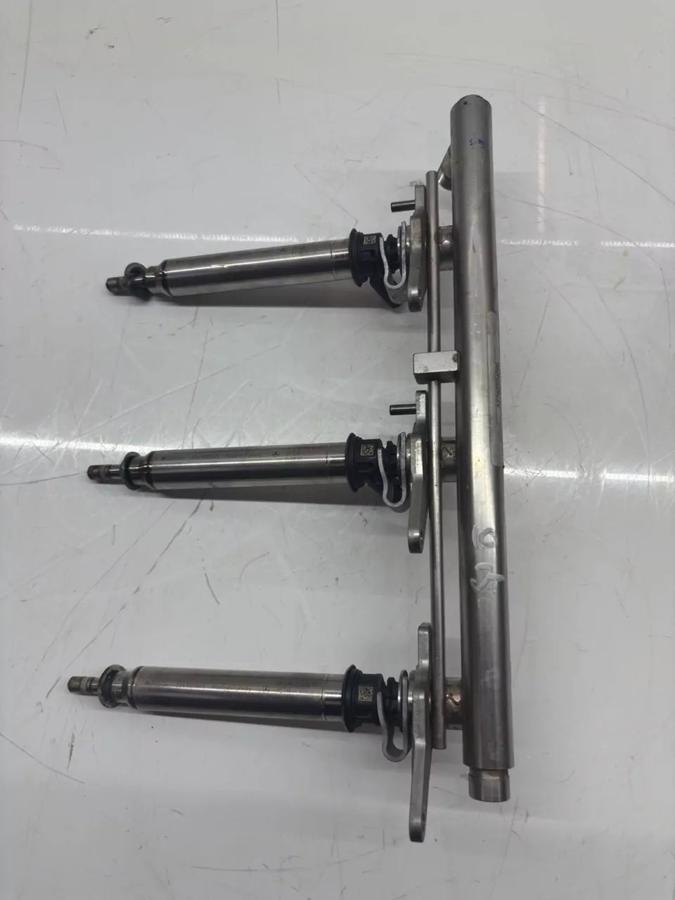 Rampa inyectora Mercedes-Benz 3.5 V6 E350 M276.957 276.957 A2760704095