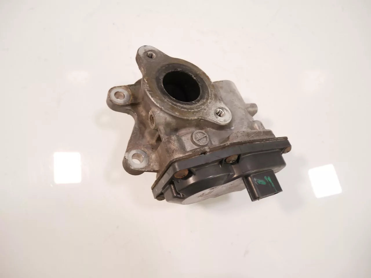 Válvula EGR Nissan Opel Renault Master 2.3 dCi M9T708 M9T 147109869R
