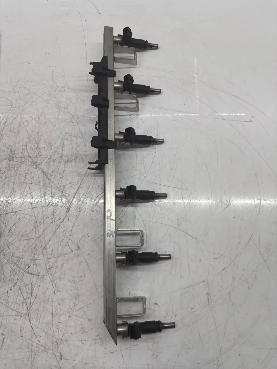 Rampa inyectora BMW Z4 E89 3.0 sDrive30 i N52B30A N52 7542541