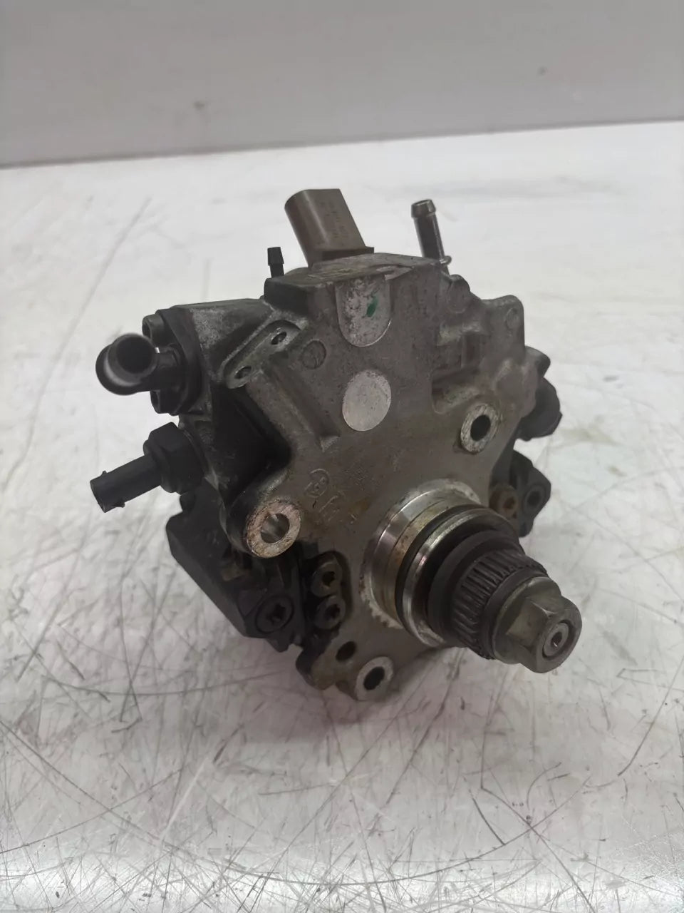 Bomba de alta presión Mercedes-Benz Clase E 2.2 CDI OM651.911 OM651 A6510701801