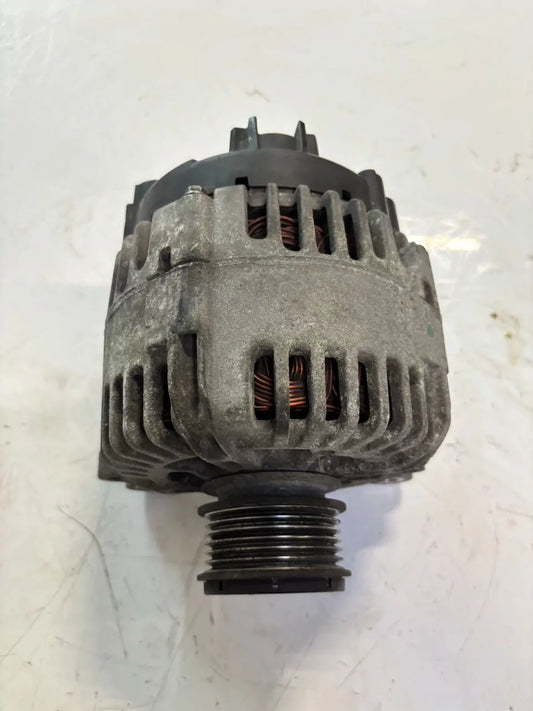 Alternador Volkswagen Audi A3 Eos Golf Passat Tiguan 2.0 TDI CBAB CBA 06F903023C