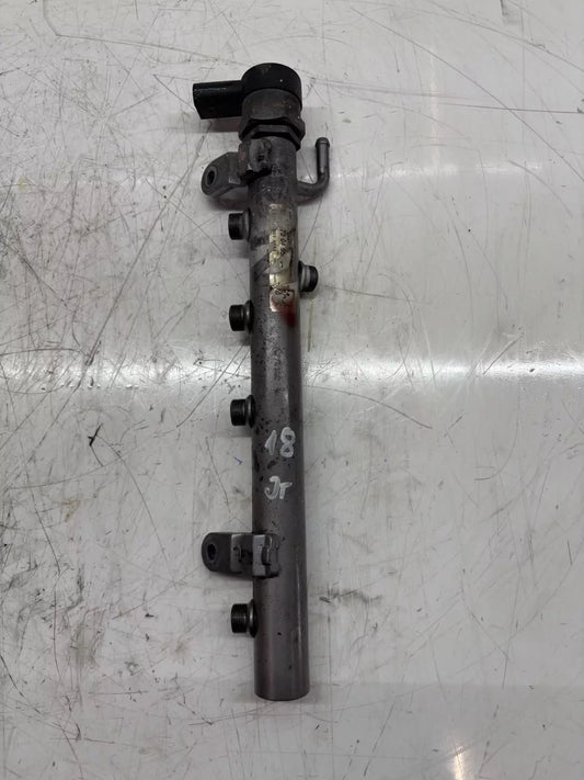 Tubo de raíl Mercedes-Benz 3.0 OM642.920 OM642 642.920 A6420702695