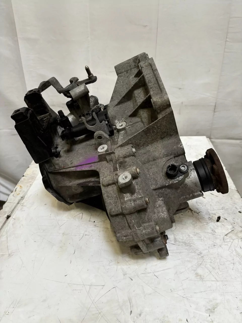 Caja de cambios manual de 5 velocidades Volkswagen Skoda Seat 1.2 gasolina BBM JHN 02T300057C