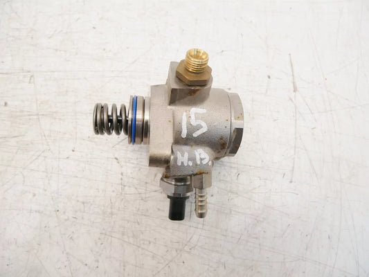 Bomba de combustible Volkswagen Audi Golf VII A3 1.4 TFSI CUKB CUK 04E127026D
