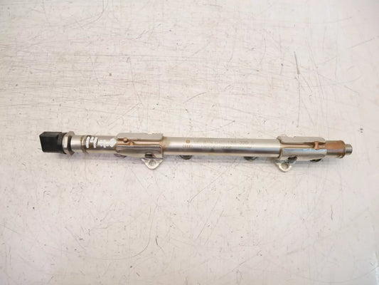 Tubo de ferrocarril Volkswagen Audi Golf VII A3 1.4 TFSI CUKB CUK 04E133320D