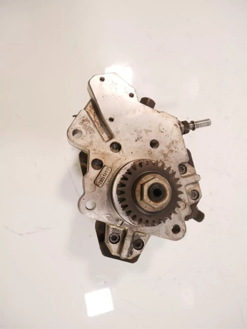 Bomba de alta presión Renault Trafic 2.0 DCI M9R780 M9R H8200385478