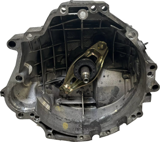 Caja de cambios manual de 6 velocidades Audi A4 B7 A6 C6 2.0 TDI BRE HCF 01X300044J