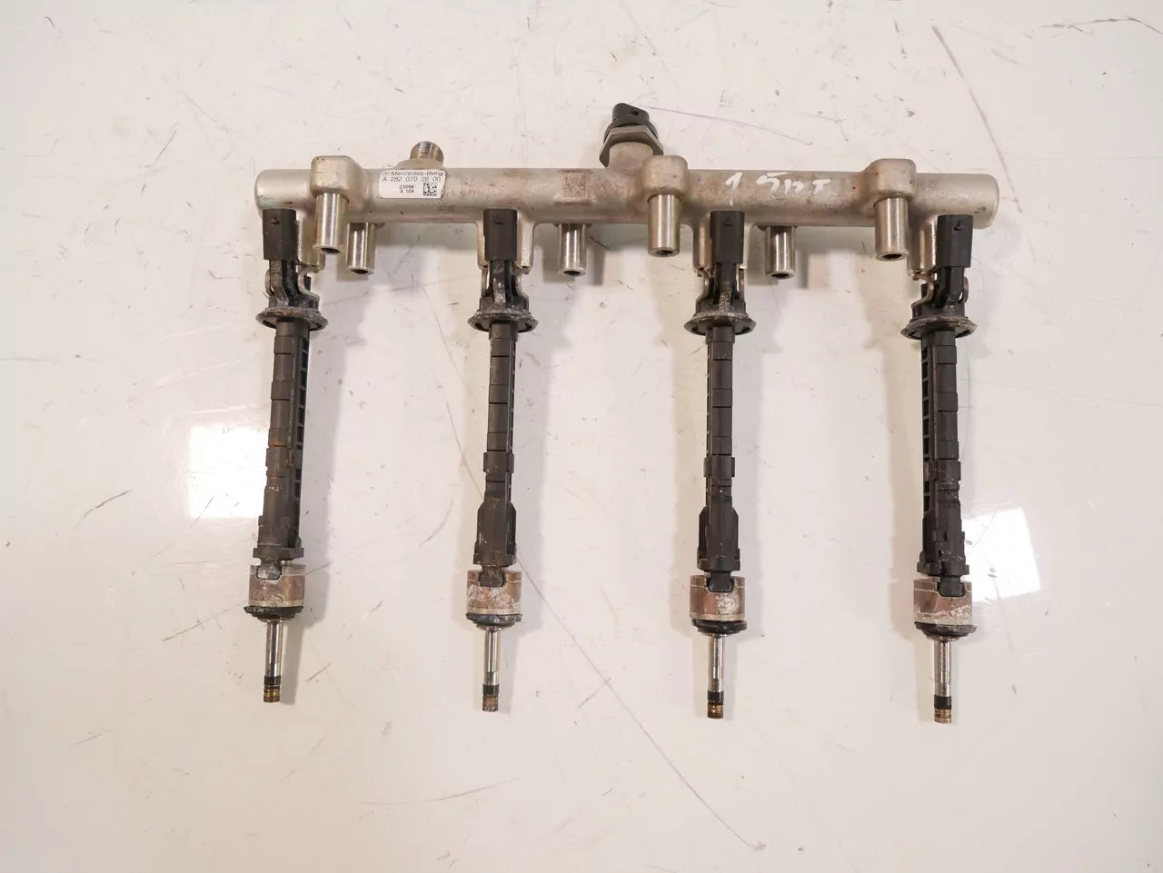 Rampa inyectora Mercedes-Benz Clase A W177 1.3 M282.814 282.814 A2820702600