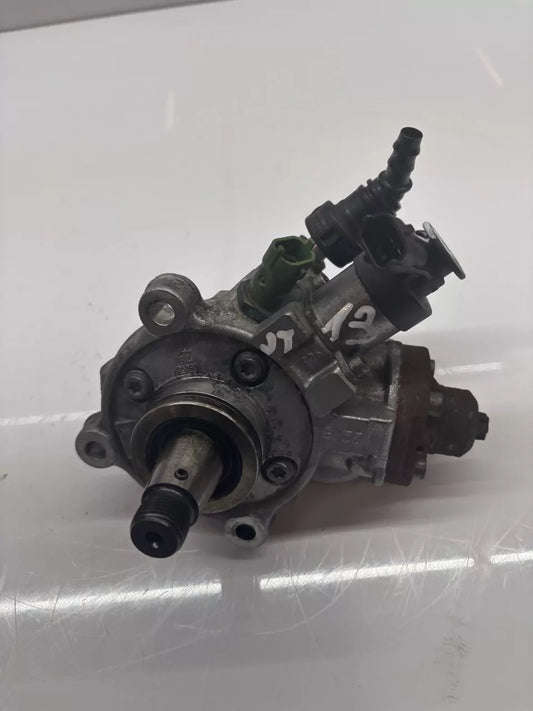 Bomba de alta presión Jaguar E-Pace 2.0 D180 204DTD AJ20D4 AJ813367 G4D3-9B395-AB