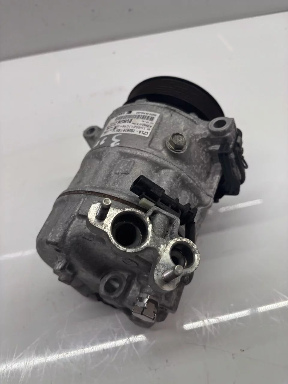Compresor de aire acondicionado Jaguar F-Pace X761 2.0 Ti4 PT204 AJ20P4 CPLA-19D629-BH