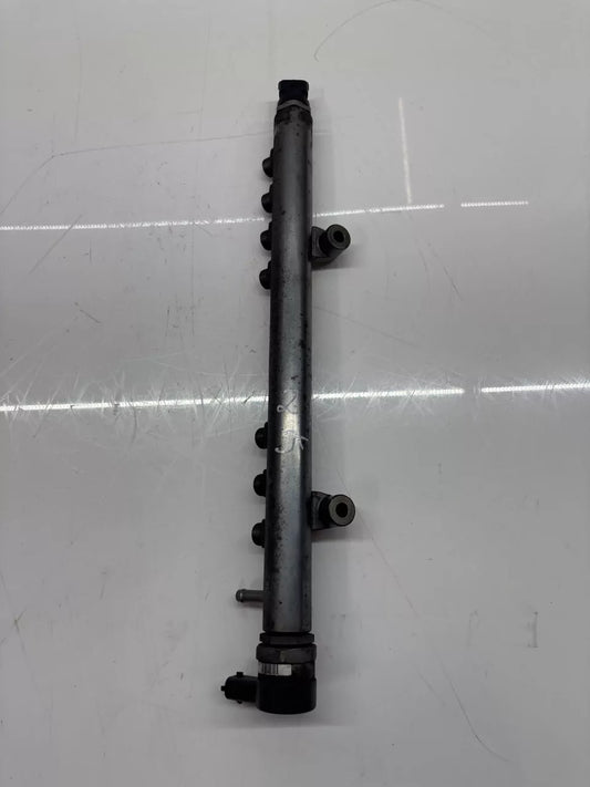 Tubo de raíl Volvo XC60 156 2.4 D5 D5244T10 30777759