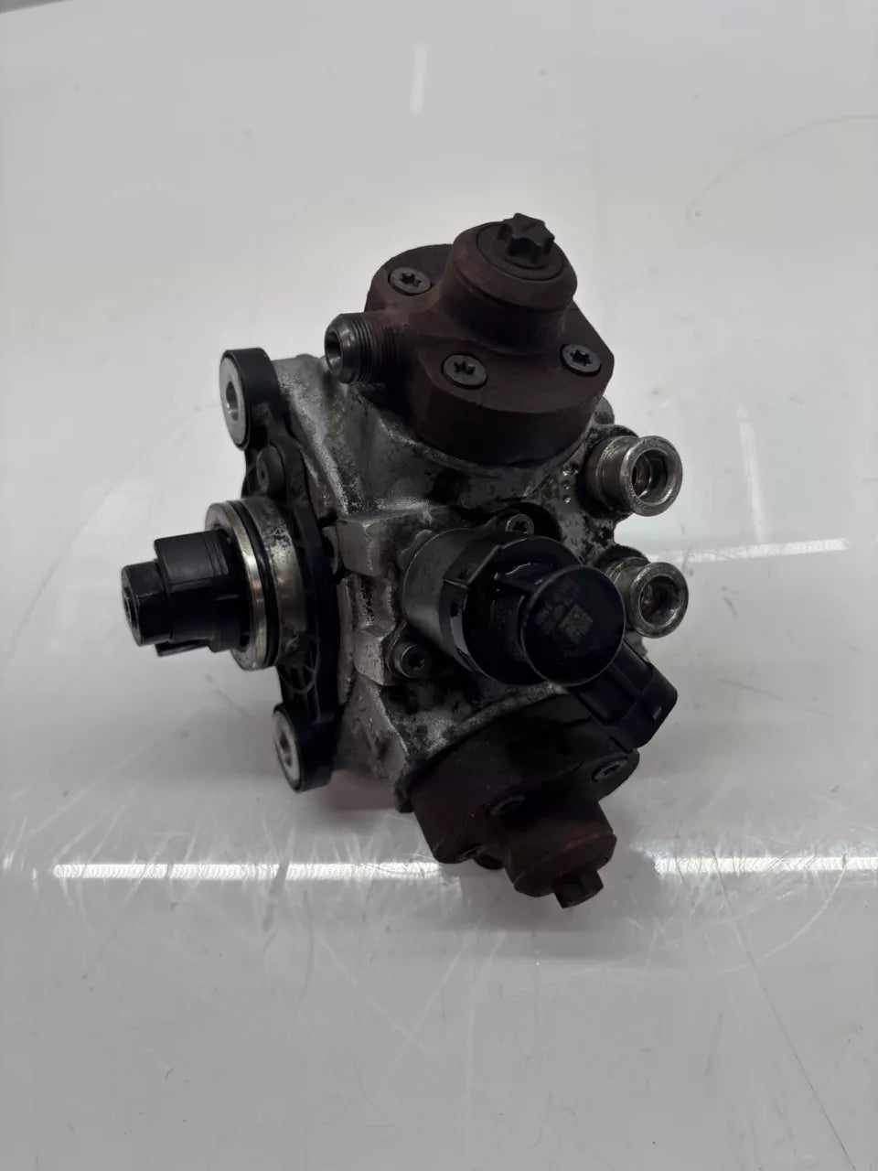 Bomba de alta presión Volvo XC60 156 2.4 D5 D5244T10 31272896