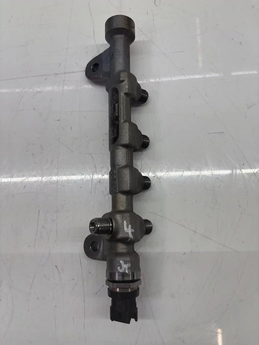 Tubo de carril Opel Astra Cascada Insignia Zafira 2.0 CDTi A20DTH LBS 55576177
