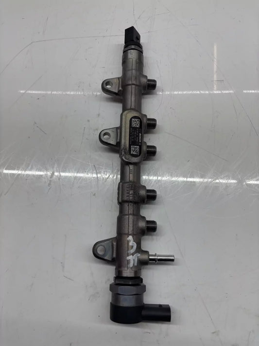 Tubo de ferrocarril BMW Serie 5 F10 F11 2.0 d 520d xDrive B47D20A B47 8514154