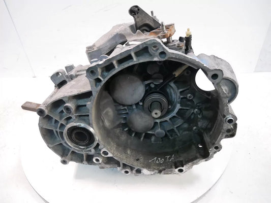 Caja de cambios manual Skoda Yeti 5L 2,0 TDI CFJA CFJ 02Q300013T NFM 6 velocidades