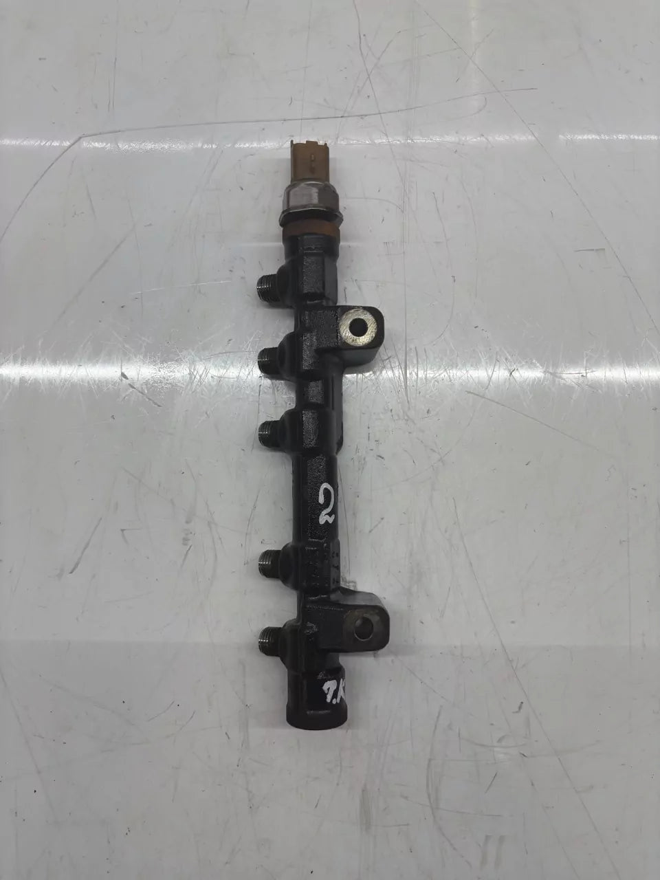 Tubo de raíl Toyota Proace MDZ 1.6 D4d 3WZ-TV 9824940080