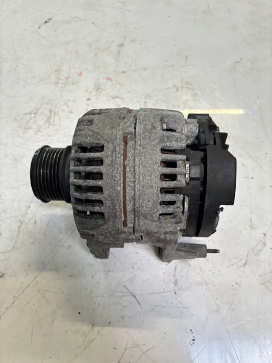 Alternador Skoda Volkswagen Fabia Roomster New Beetle 1.9 TDI BSW 038903023L